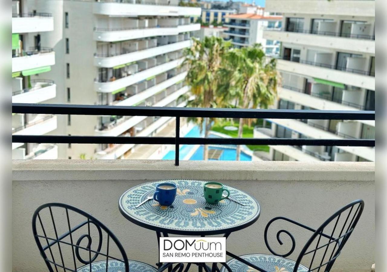 Domuum Holidays - San Remo Penthouse 살루 외부 사진