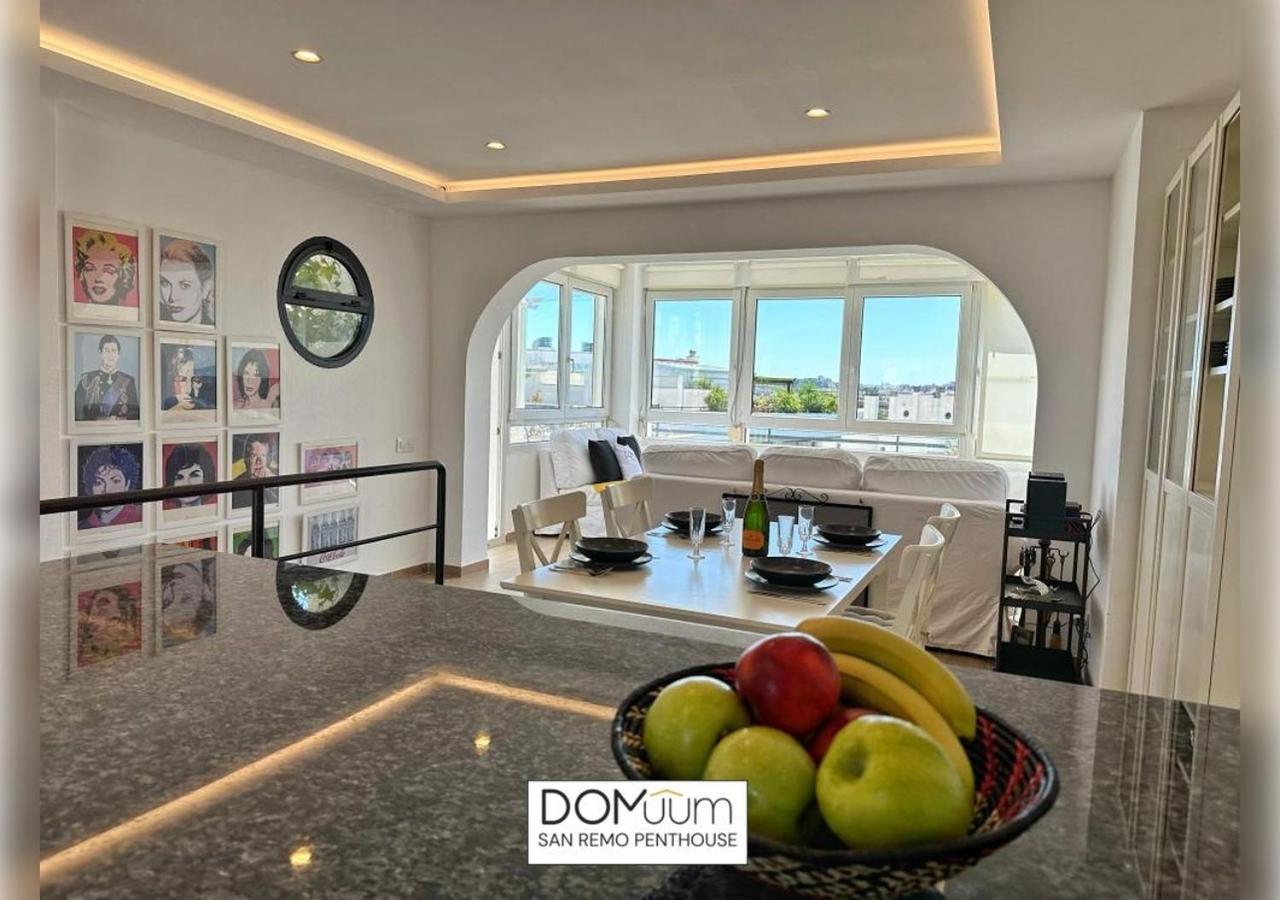 Domuum Holidays - San Remo Penthouse 살루 외부 사진