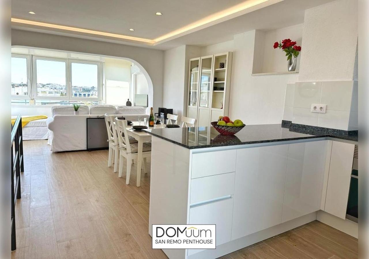 Domuum Holidays - San Remo Penthouse 살루 외부 사진