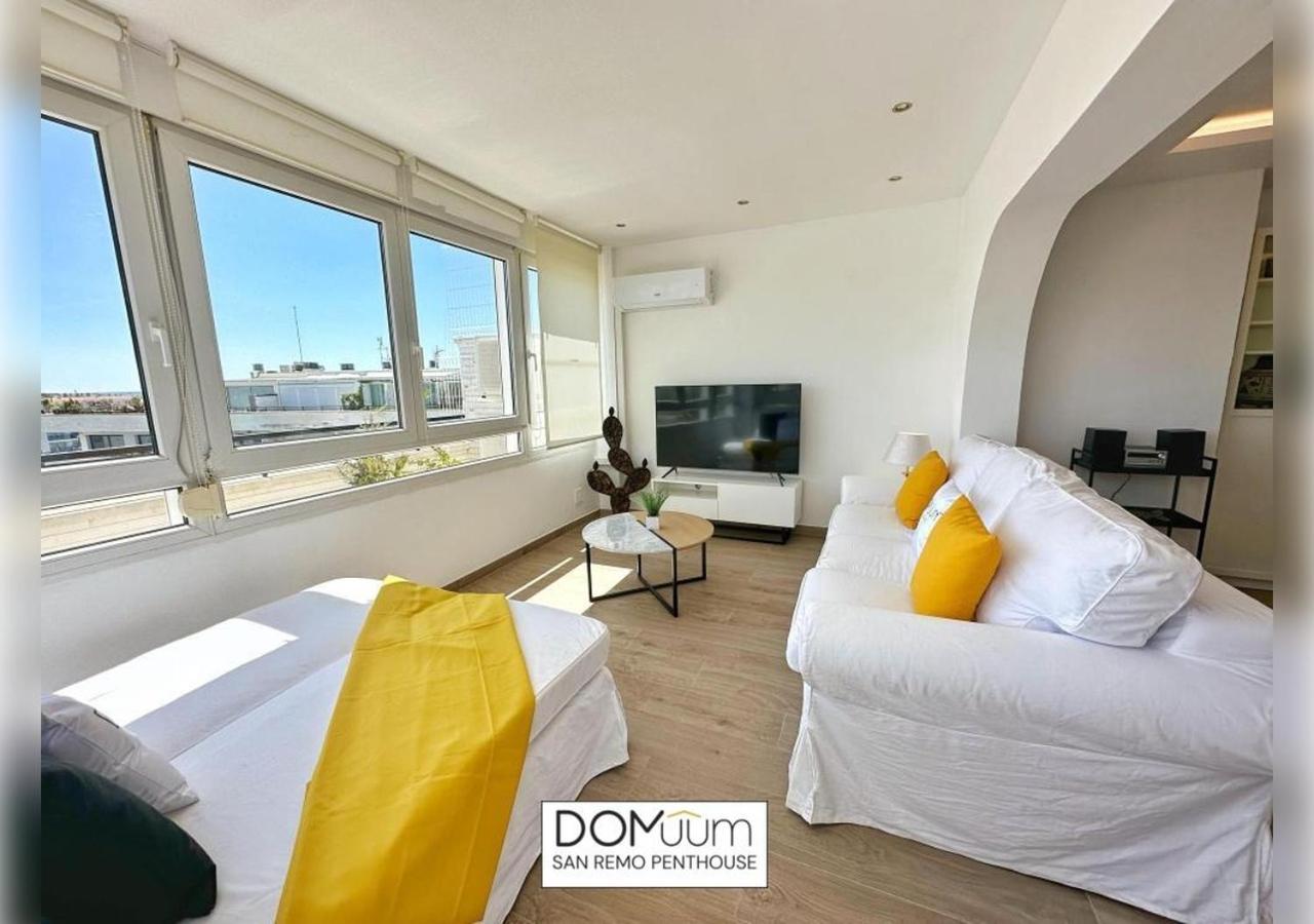 Domuum Holidays - San Remo Penthouse 살루 외부 사진