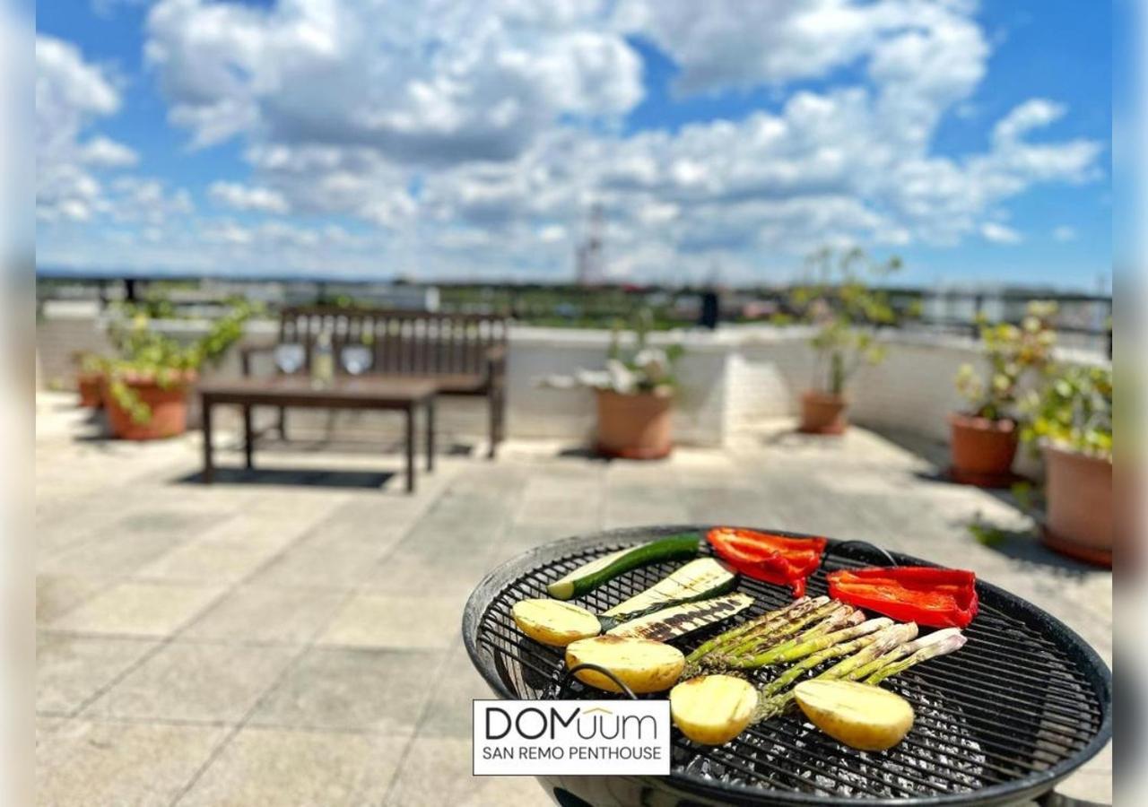 Domuum Holidays - San Remo Penthouse 살루 외부 사진
