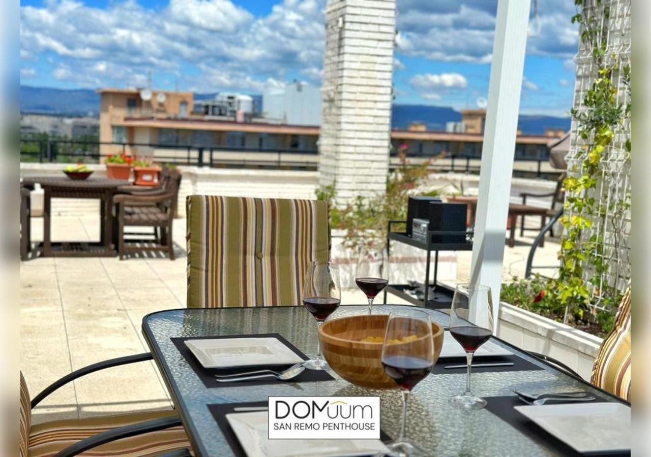 Domuum Holidays - San Remo Penthouse 살루 외부 사진