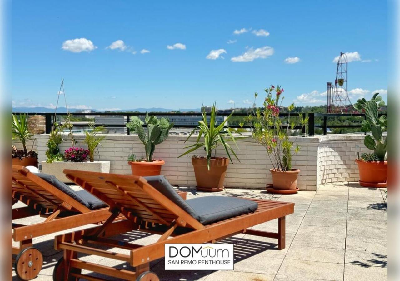 Domuum Holidays - San Remo Penthouse 살루 외부 사진